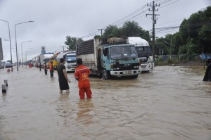 ueberschwemmungen_nordthailand_03