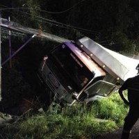 Zwei Tote und sieben Verletzte bei LKW Unfall auf Phuket