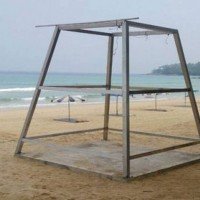 Wie lange sollen die neuen Türme der Rettungsschwimmer auf Phuket halten?