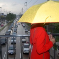 Schwerer Regen und Sturm erreicht die Hauptstadt Thailands