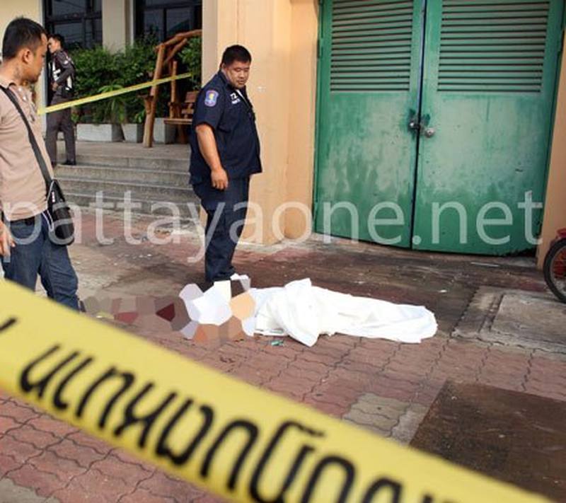 Thailänderin stürzt aus dem 12. Stockwerk einer Wohnanlage in Pattaya