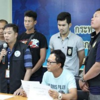 Koreaner als illegaler Phuket Führer verhaftet, nachdem er seinen Freunden nur die Sehenswürdigkeiten auf Phuket zeigen wollte