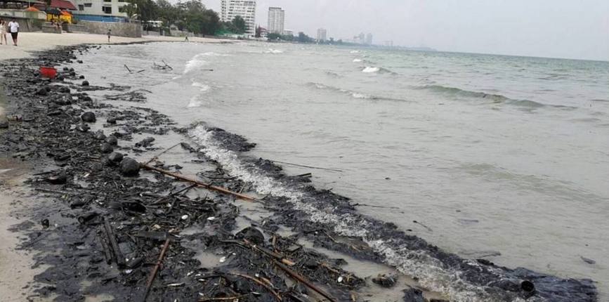 Zehn Kilometer Strand von Hua Hin mit Ölteppich überzogen
