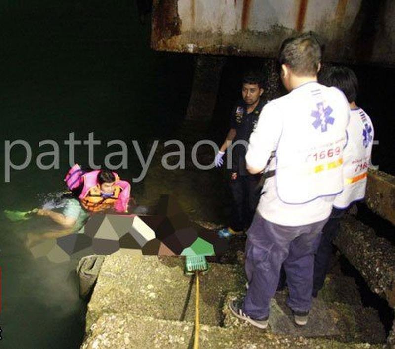 Hobbyfischer angelt einen toten Ausländer im Hafen von Pattaya