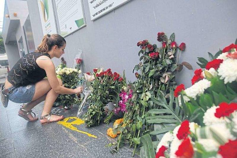 Phuket und Bangkok gedenken der Opfer von Frankreich