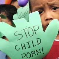 Brite wegen Kinderpornografie in Chiang Mai verhaftet