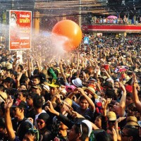 Wieder einmal Sexy Kleidung, Tanzen oder aufreizende Posen zu Songkran in Chiang Mai verboten