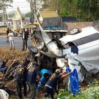 Vier Touristen getötet und fünf weitere bei einem Unfall in Tak verletzt