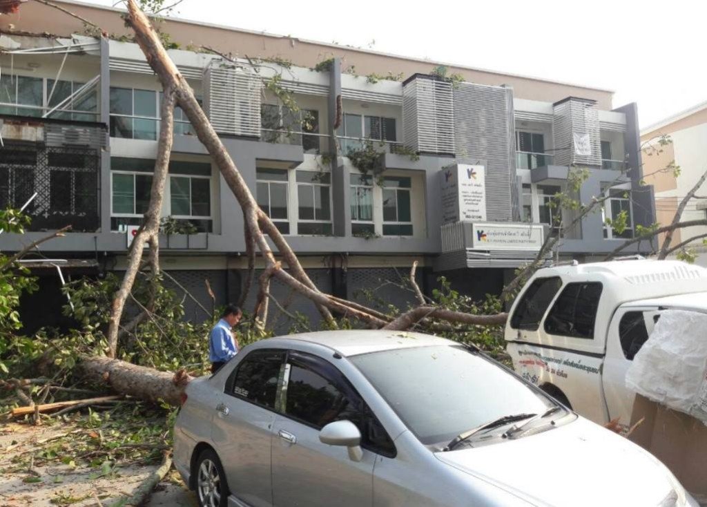 Sturm richtet schwere Schäden in Chiang Mai an