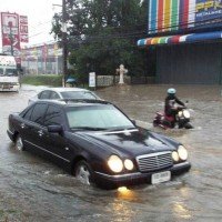 Behörden auf Phuket warnen vor schwerem Regen und Sturzfluten