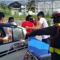 Polizei räumt den Chalong Kreisel auf Phuket für eine werdende Mutter