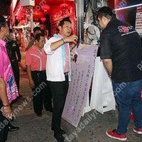 Polizei in Pattaya zeigt den Barbesitzern wer hier der Boss ist