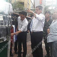 Polizei in Pattaya geht weiter gegen Straßenhändler auf der Beach Road vor