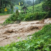Behörden warnen jetzt auch die zentralen Provinzen vor weiteren Überschwemmungen
