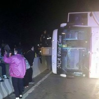 16 Verletzte Rentner weil der Busfahrer am Steuer eingeschlafen war