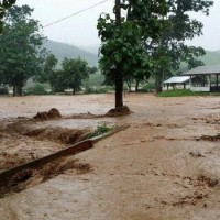 Schwere Regen Sturzfluten in drei Bezirken in Chiang Rai