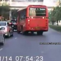 Rücksichtsloser Busfahrer in Bangkok vom Dienst suspendiert