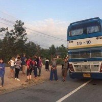 Busfahrer setzt 48 Passagiere aus Chiang Mai einfach auf die Straße