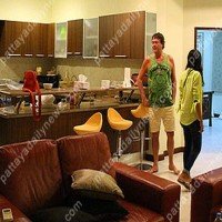 Diebe räumen eine Luxusvilla in Pattaya aus
