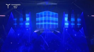 Eine Gigantische Bühnentechnik sowie eine Laser- und Licht Show