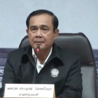 Premierminister Prayuth lobt die Hilfsbereitschaft der Thais für die Flutopfer