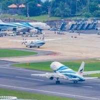 Hat sich der Flughafen auf Ko Samui illegal öffentliches Land engeignet?