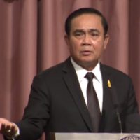 Ministerpräsident Prayuth ist mit der verbesserten wirtschaftlichen Situation zufrieden