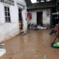 Bewohner in Rawai kämpfen nach den schweren Regenfällen