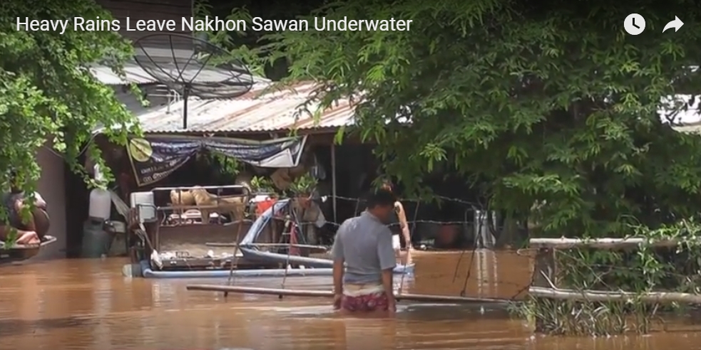 Heftiger Regen setzt Nakhon Sawan unter Wasser