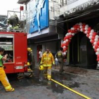 Schaden von bis zu fünf Millionen Baht beim Feuer in einer Go-Go Bar auf der Walking Street