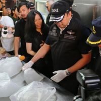 Chinesische Restaurants betrügen Gäste mit gedämpften Gummi im Essen