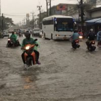 Phuket kämpft gegen weitere Überschwemmungen auf der Insel