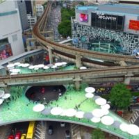 Neuer Skywalk in Bangkok erfreut die Touristen und die Einheimischen