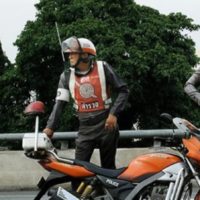 Fast 400 thailändische Polizeibeamte kennen nicht die eigenen Verkehrsregeln