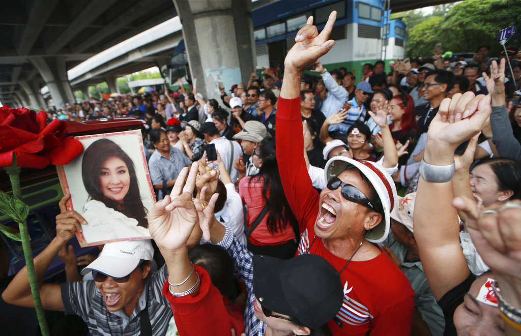 Polizei und Militär können sich wegen Yingluck nicht einigen