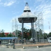 Chonburis Reproduktion des königlichen Krematoriums wird rechtzeitig fertig