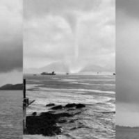 Touristen und Einheimische genossen am Dienstag eine riesige Wasserhose vor Ko Samet