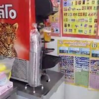 7-Eleven führt die „ Zapf dir dein eigenes Bier “ Maschine ein