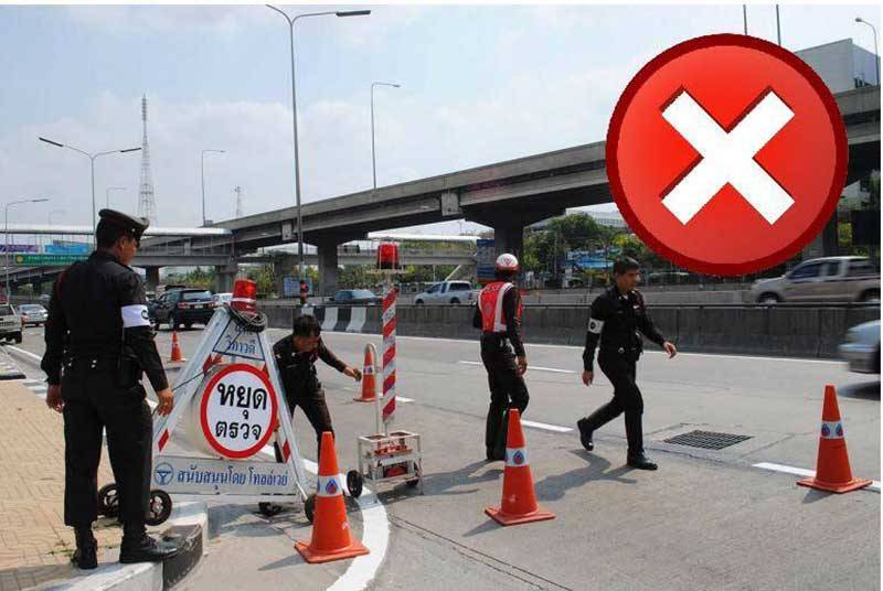 Rufen sie die Polizei, wenn sie in Bangkok illegale Kontrollpunkte sehen