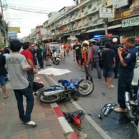 Schwerer Massenunfall mit zahlreichen Verletzten und Toten in Süd Pattaya