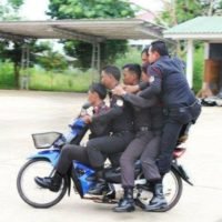Ab 25. Dezember 1.000 Baht Strafe für Fahren ohne Helm in Bangkok