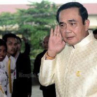 Prayuth sagt dass er mehr als jeder andere Premierminister auf die Stimmen des Volkes hört