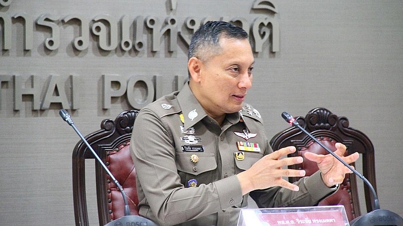 Der stellvertretende nationale Polizeichef Wirachai Songmetta 