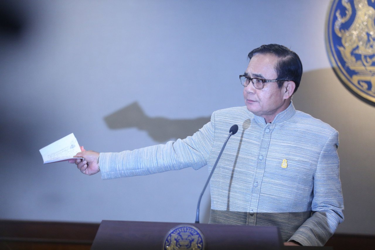 Prayuth hat 13 Polizeibeamte wegen angeblicher Beteiligung am Menschenhandel versetzt