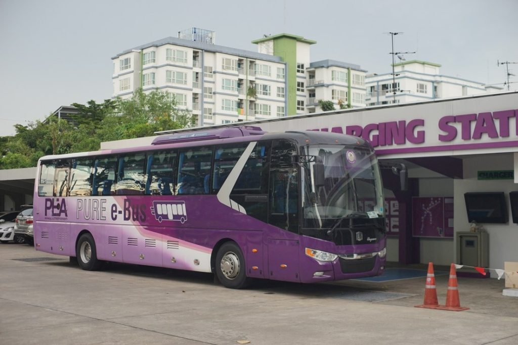 Pattaya wird die erste Anlaufstelle für Elektrobusse „ Pure-E-Bus „ im elektrischen Transport werden