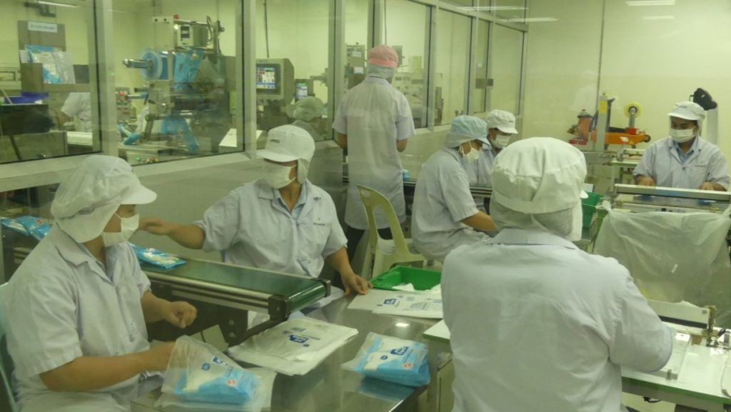 In den nächsten drei Monaten sollen alle Kosmetik und Nahrungsergänzungsmittel Fabriken überprüft werden