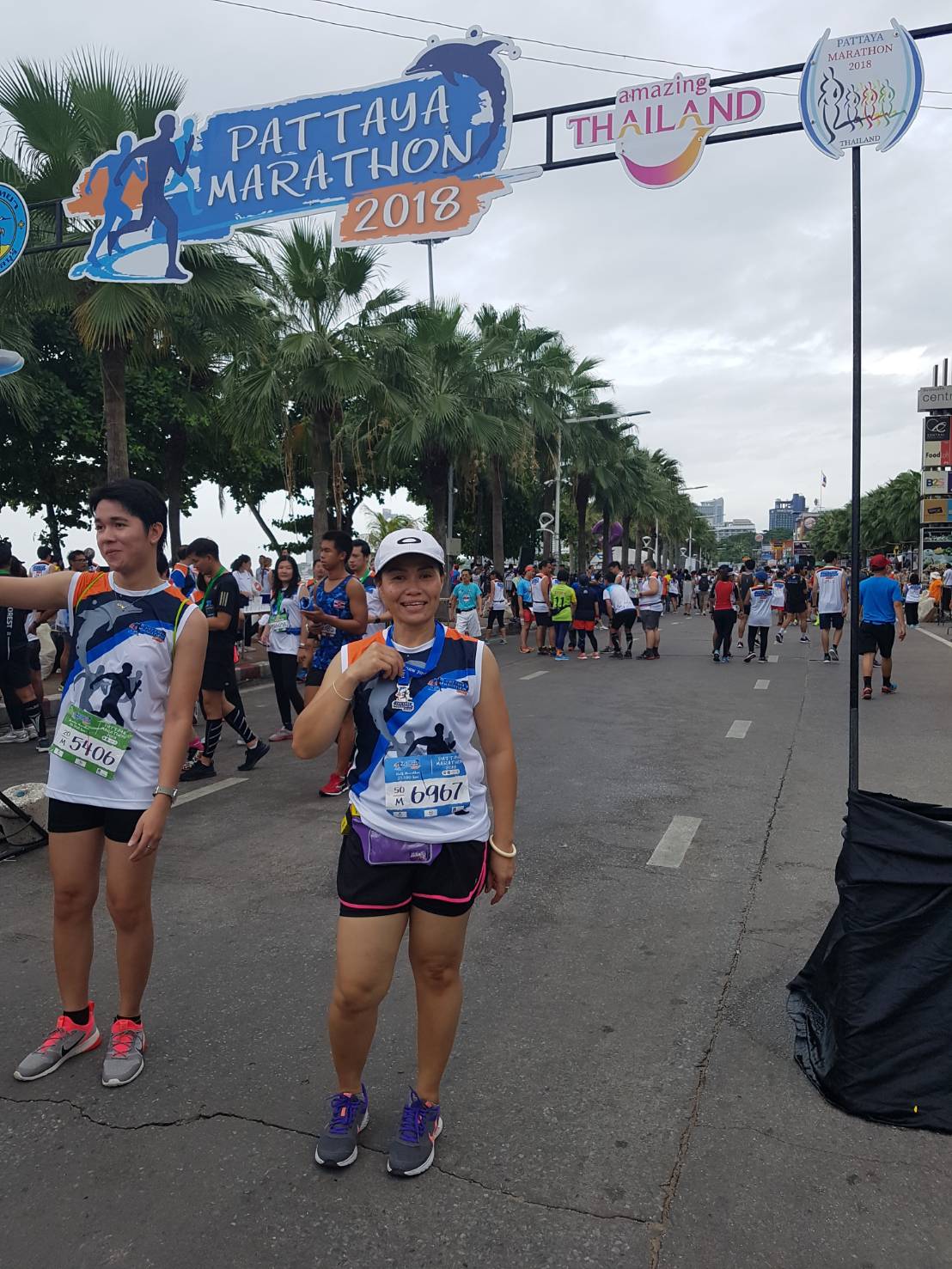 Etwa 10.000 Läufer aus aller Welt nahm am 27. Pattaya Marathon 2018 teil