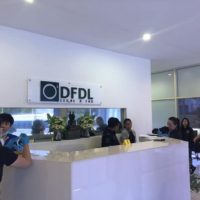 DSI nimmt vier Büros einer Anwaltskanzlei von Ausländern mit thailändischen Nominierten hoch