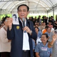 Premierminister Prayuth warnt die Bevölkerung vor einem Verkauf ihrer Stimme bei den Wahlen
