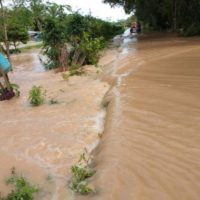 Krabi nach sintflutartigen Regenfällen stark überschwemmt